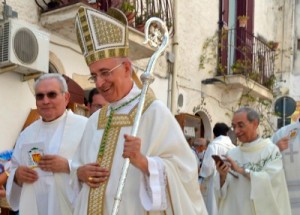 vescovo-lecce