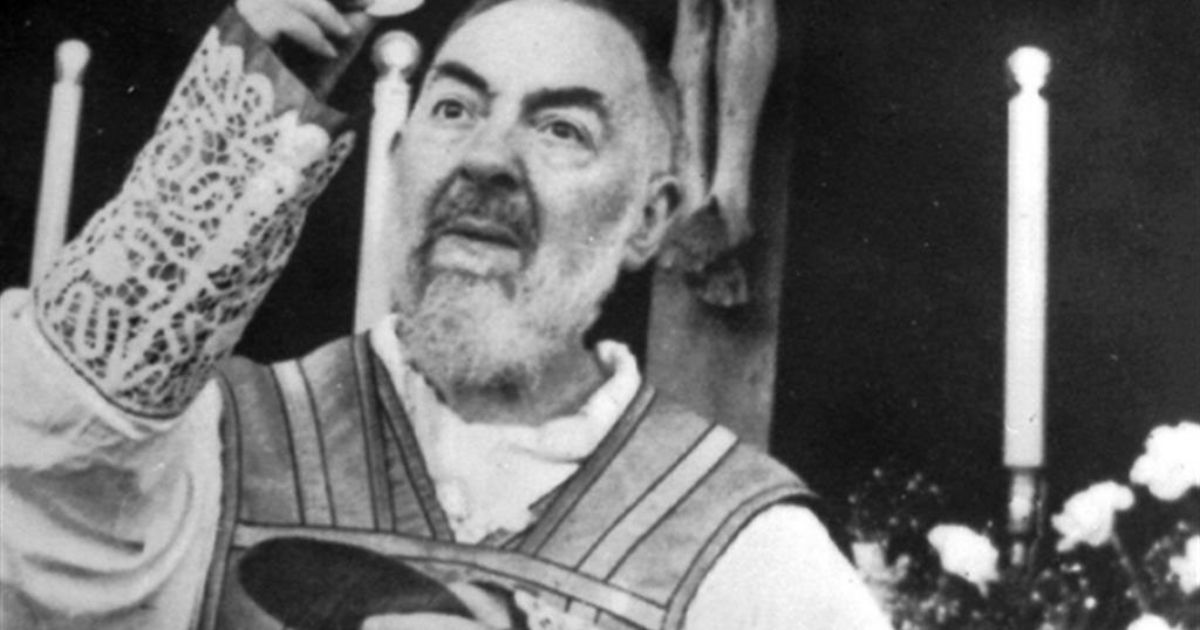 Lo straordinario rapporto di Padre Pio con gli angeli: doni